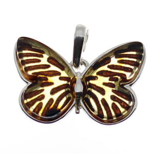Colgante de ámbar con plata de ley, mariposa con alas marrones