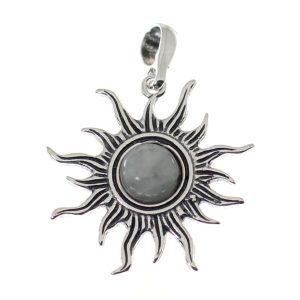 Colgante de piedra luna con plata de ley, el sol blanco con rayos